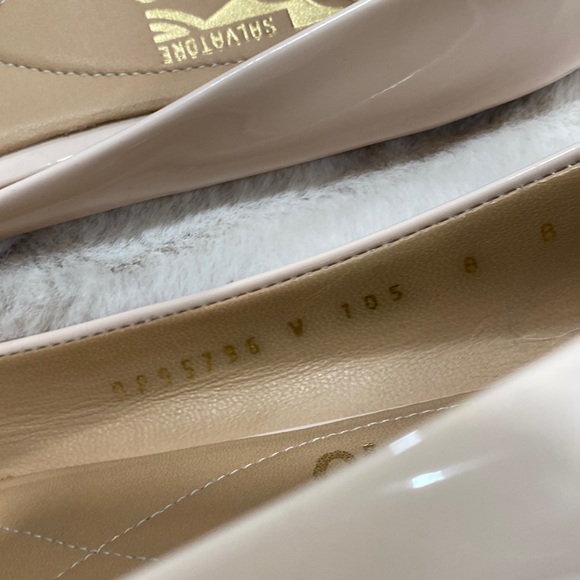 Ferragamo Varina Ballet Flat in Macaron Patent Calf - Picture 7 of 8